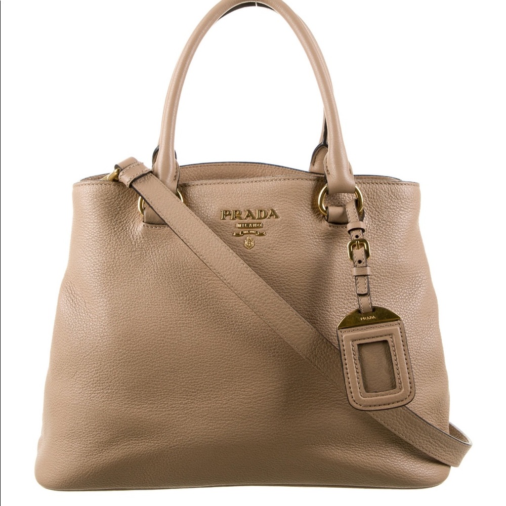 Prada bag - Picture 1 of 5